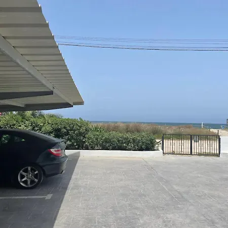 Playa アパート デニア